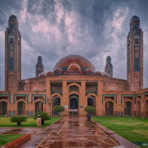 Bahria Town Luxury Houses For Sale